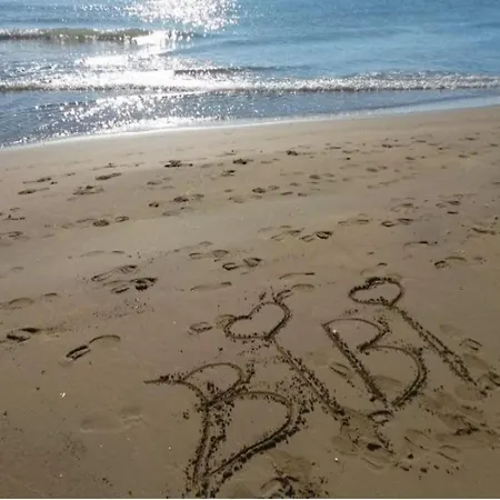 Poolside Comfort In A Prestigious Location