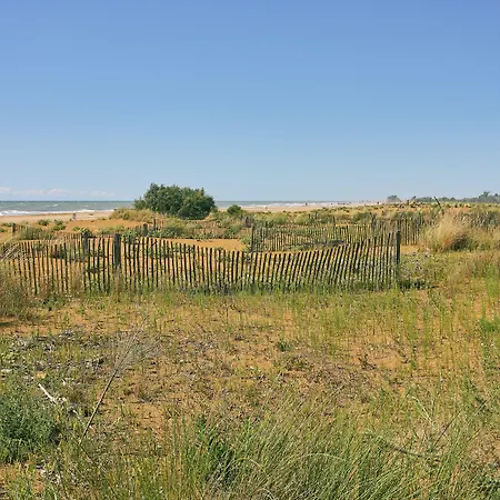 Poolside Comfort In A Prestigious Location