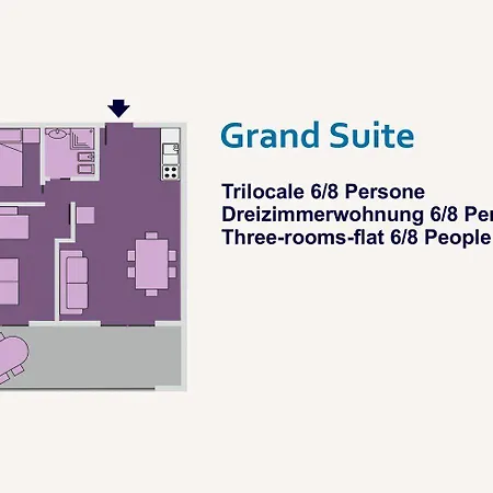 Poolside Comfort In A Prestigious Location Bibione