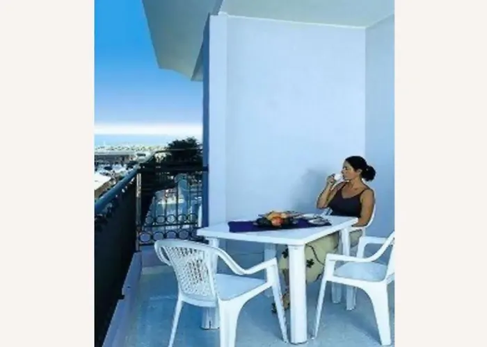 Poolside Comfort In A Prestigious Location Apartment Bibione